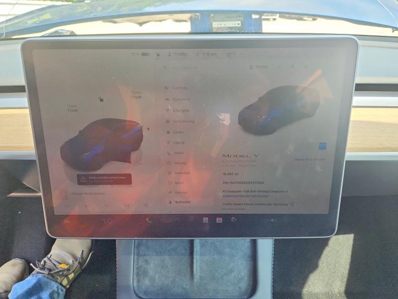 Photo 9 from auction – 2024 TESLA MODEL Y with VIN 7SAYGDEE5RA317524