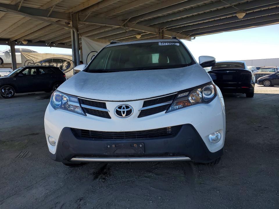 Photo 5 from auction – 2013 TOYOTA RAV4 with VIN 2T3RFREV0DW100342
