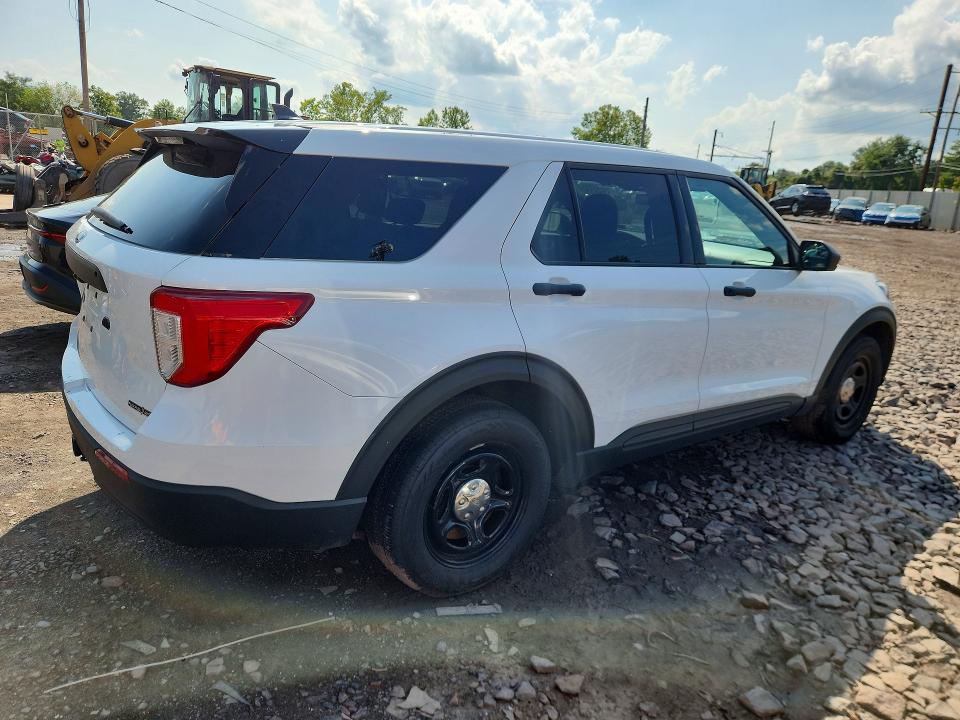 Photo 3 from auction – 2023 FORD EXPLORER with VIN 1FM5K8AB7PGA04123