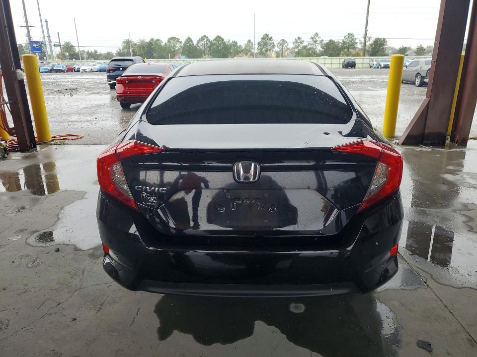 Photo 6 from auction – 2016 HONDA CIVIC with VIN 19XFC2F75GE023504