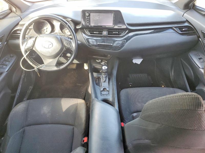 Photo 8 from auction – 2018 TOYOTA C-HR with VIN JTNKHMBX4J1001212