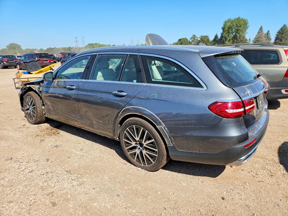 Photo 2 from auction – 2022 MERCEDES-BENZ E with VIN W1KZH6AB5NB060179