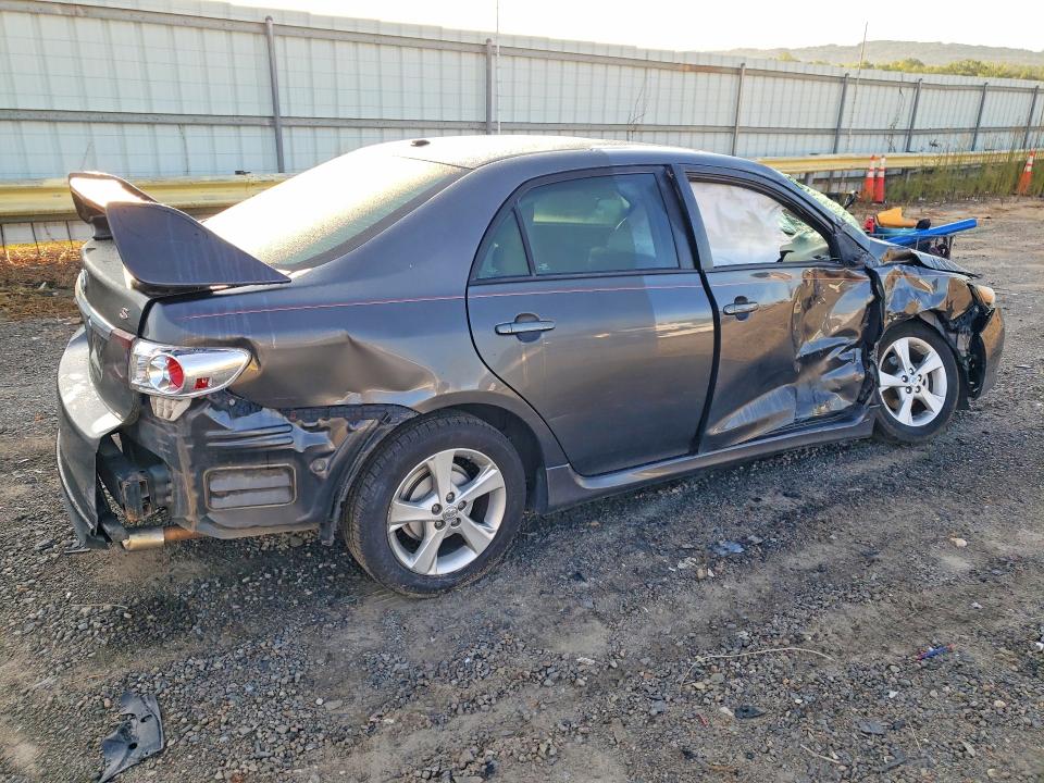 Photo 3 from auction – 2012 TOYOTA COROLLA with VIN 2T1BU4EE7CC912188