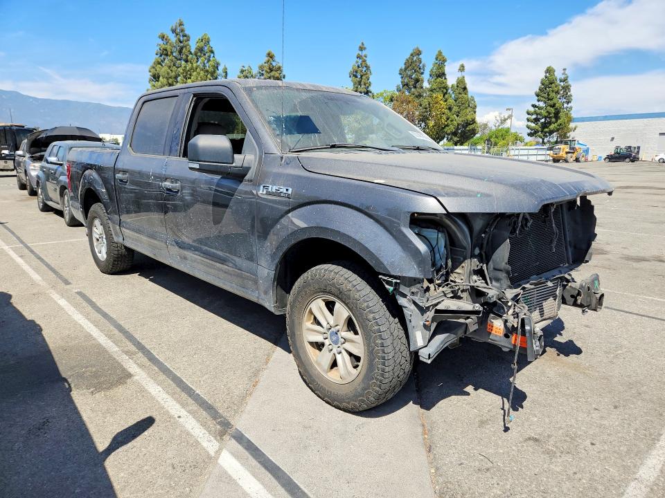 Photo 4 from auction – 2018 FORD F150 with VIN 1FTEW1CP4JKF79857
