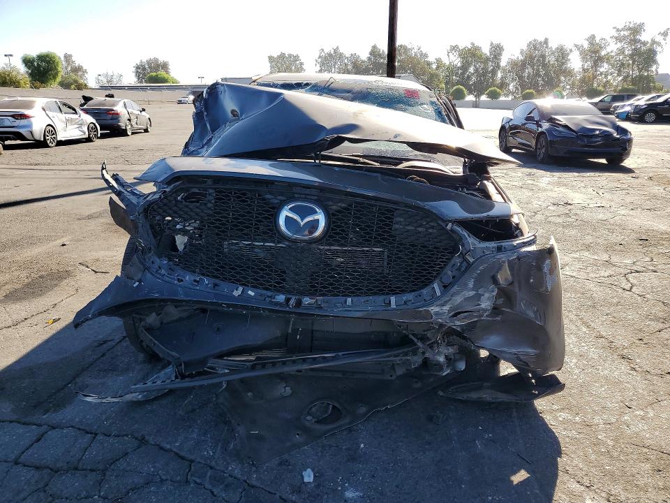 Photo 5 from auction – 2025 MAZDA 3 with VIN JM1BPAKM5S1752607