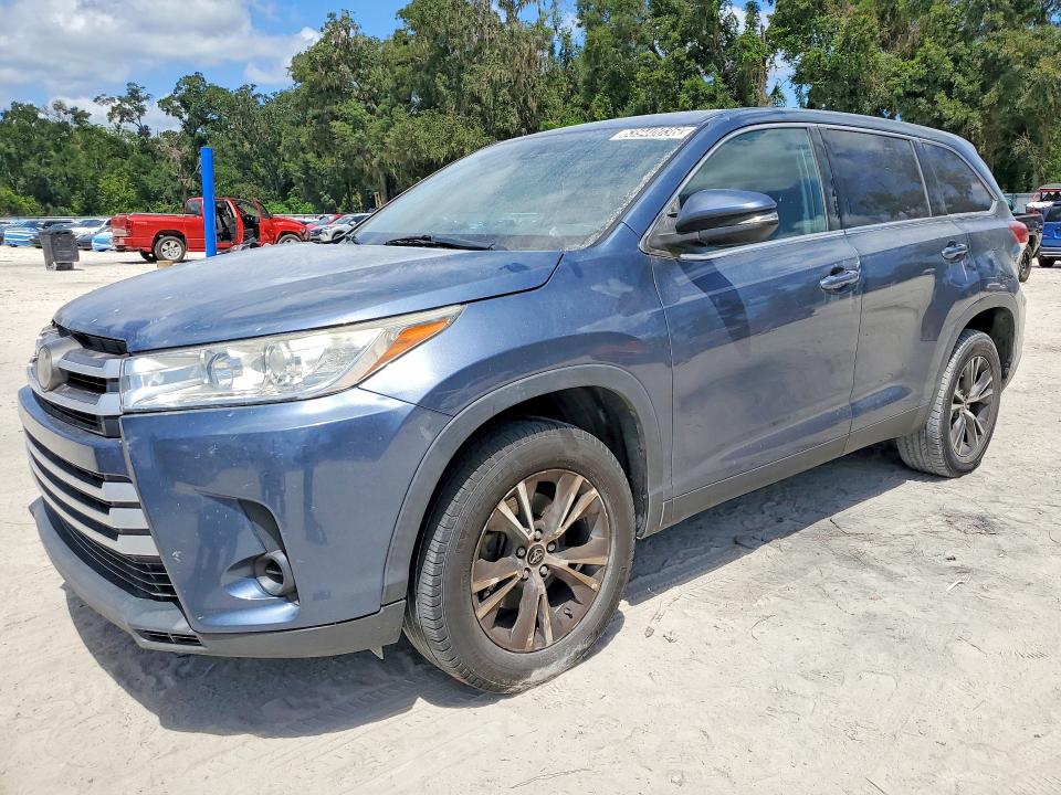 TOYOTA HIGHLANDER 2019 with VIN 5TDZZRFH5KS297894 - Photo from auction