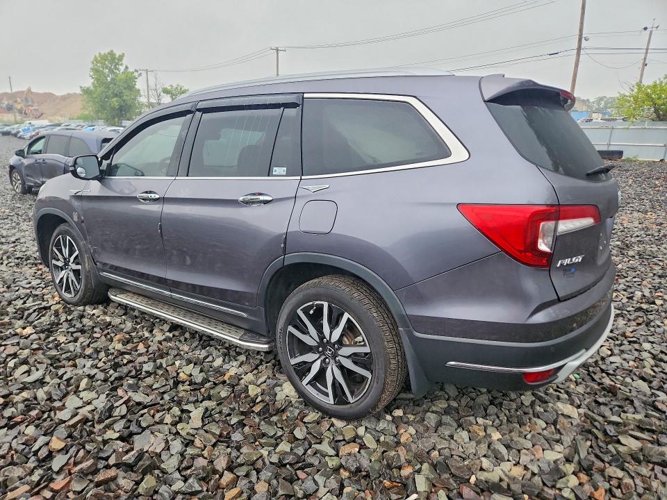 Photo 2 from auction – 2022 HONDA PILOT with VIN 5FNYF6H68NB021295