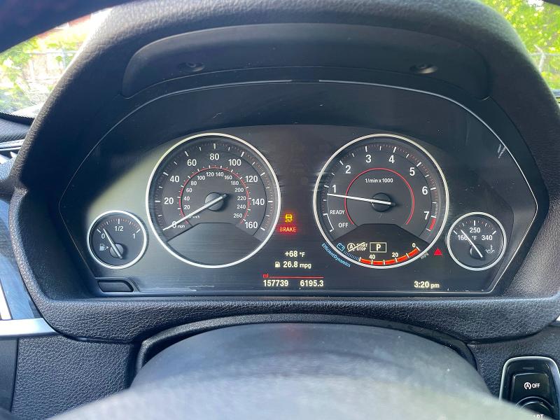 Photo 8 from auction – 2018 BMW 330 with VIN WBA8D9G58JNU71313