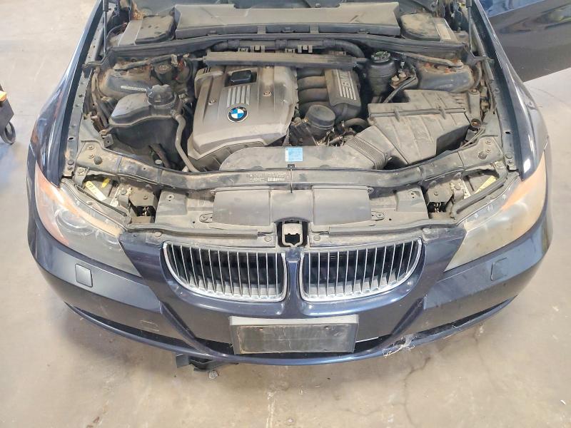 صورة رقم 11 من المزاد - 2006 BMW 330 مع VIN WBAVD33526KL51103