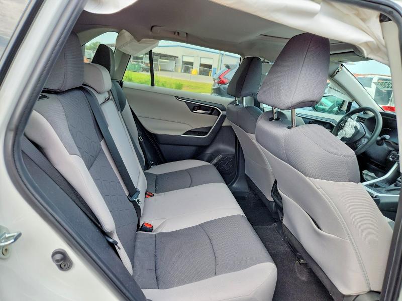 Foto 11 de la subasta – 2024 TOYOTA RAV4 con VIN 2T3P1RFVXRC433550