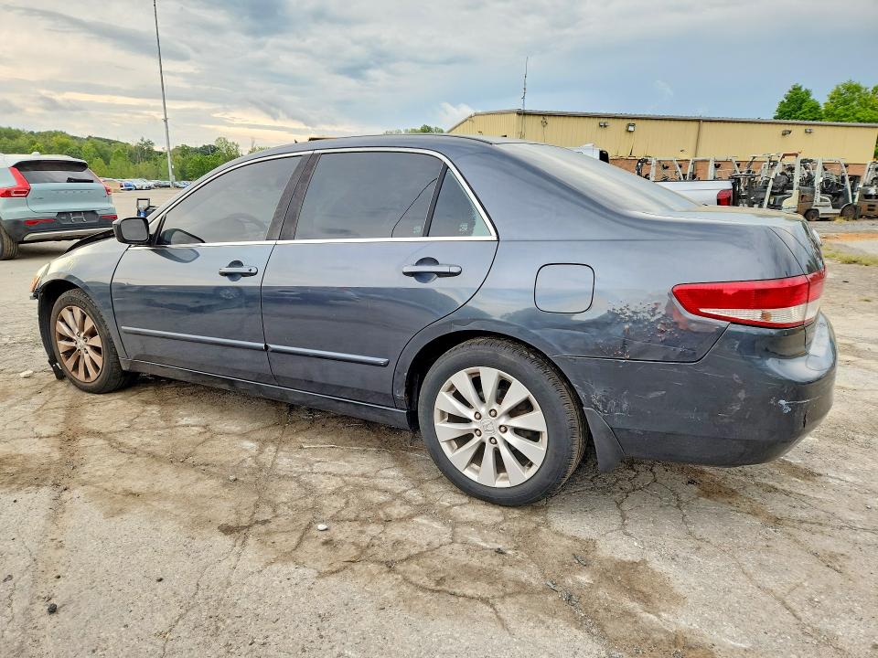 Photo 2 from auction – 2004 HONDA ACCORD with VIN 1HGCM56604A094635