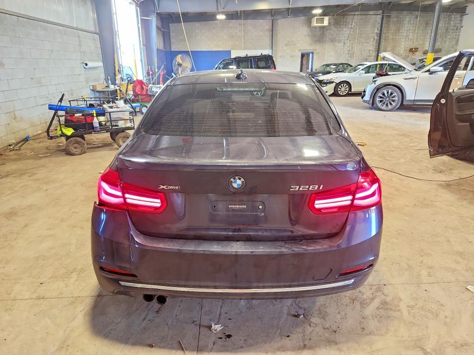 Photo 6 from auction – 2016 BMW 328 with VIN WBA8E3G57GNT74834