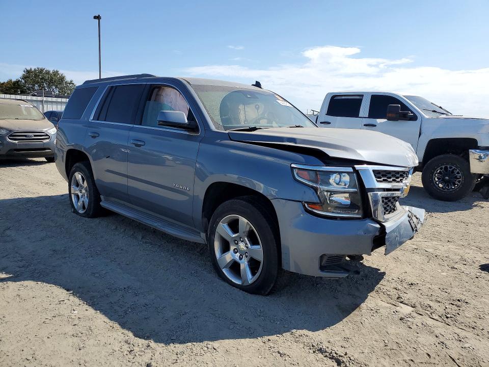Photo 4 from auction – 2015 CHEVROLET TAHOE with VIN 1GNSCBKC7FR672250