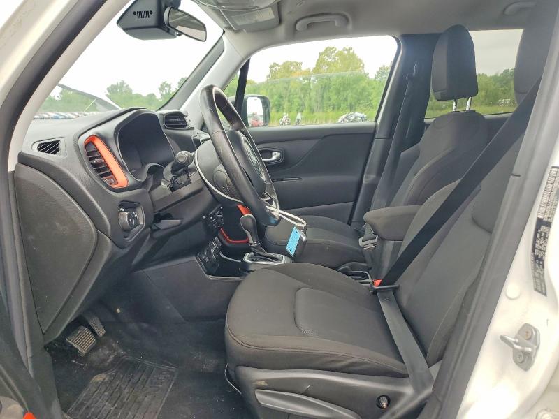 Photo 7 from auction – 2021 JEEP RENEGADE with VIN ZACNJDAB9MPM22064
