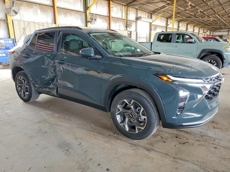 Photo 4 from auction – 2026 CHEVROLET TRAX with VIN KL77LHEP6TC121626