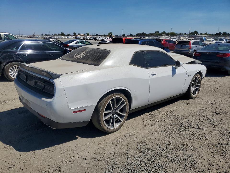 Photo 3 from auction – 2023 DODGE CHALLENGER with VIN 2C3CDZBT8PH505355