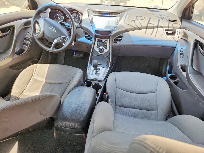 Photo 8 from auction – 2012 HYUNDAI ELANTRA with VIN 5NPDH4AE9CH125663