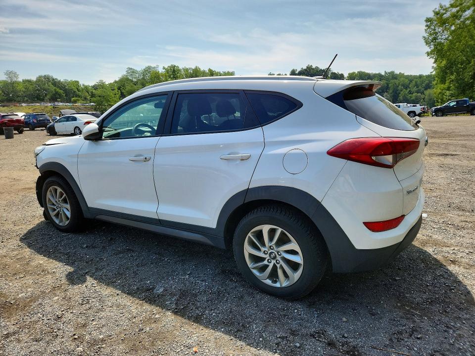 Photo 2 from auction – 2016 HYUNDAI TUCSON with VIN KM8J3CA42GU177470