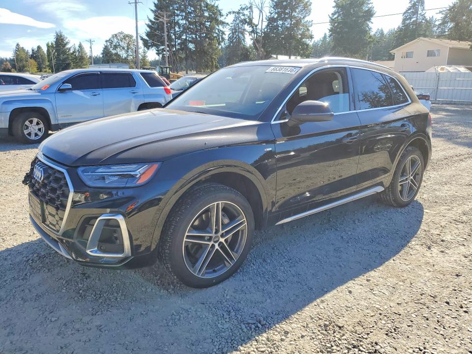 2021 AUDI Q5 E
