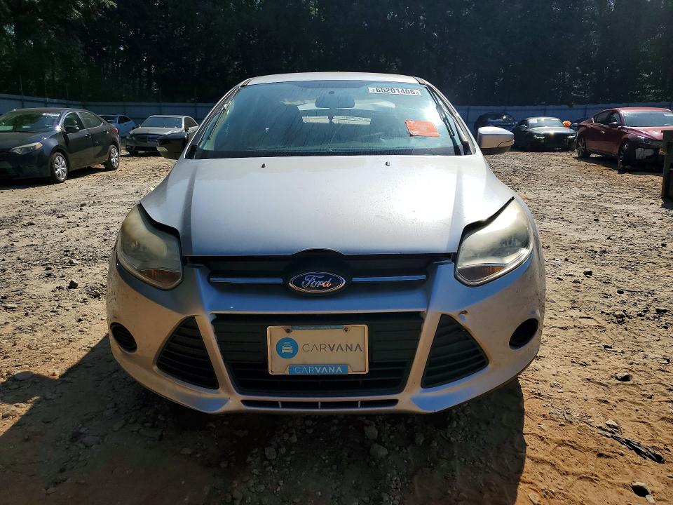 Photo 5 from auction – 2013 FORD FOCUS with VIN 1FADP3F27DL309689