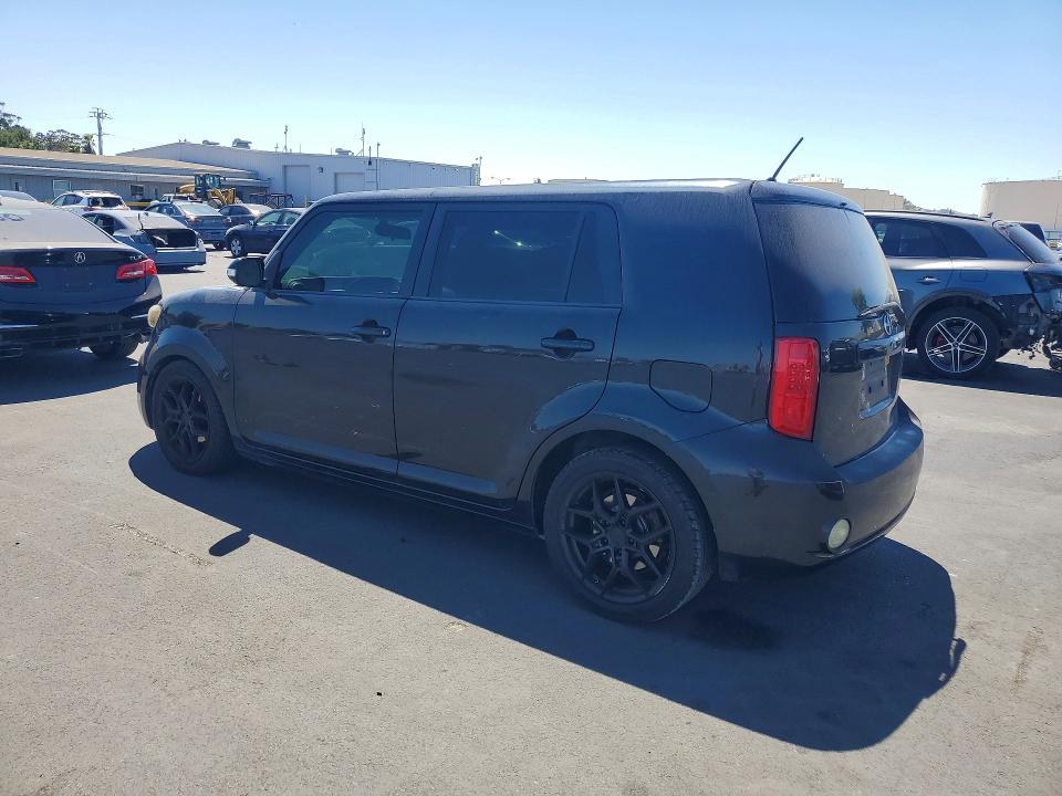Photo 2 from auction – 2008 TOYOTA SCION with VIN JTLKE50E781013051