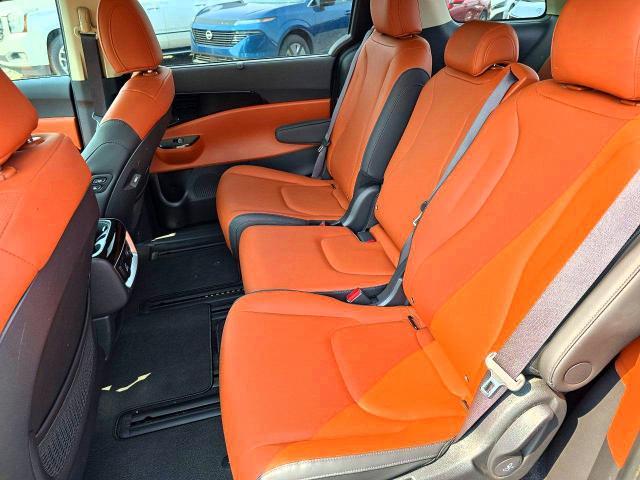 Photo 11 from auction – 2024 KIA CARNIVAL with VIN KNDNE5H31R6355448