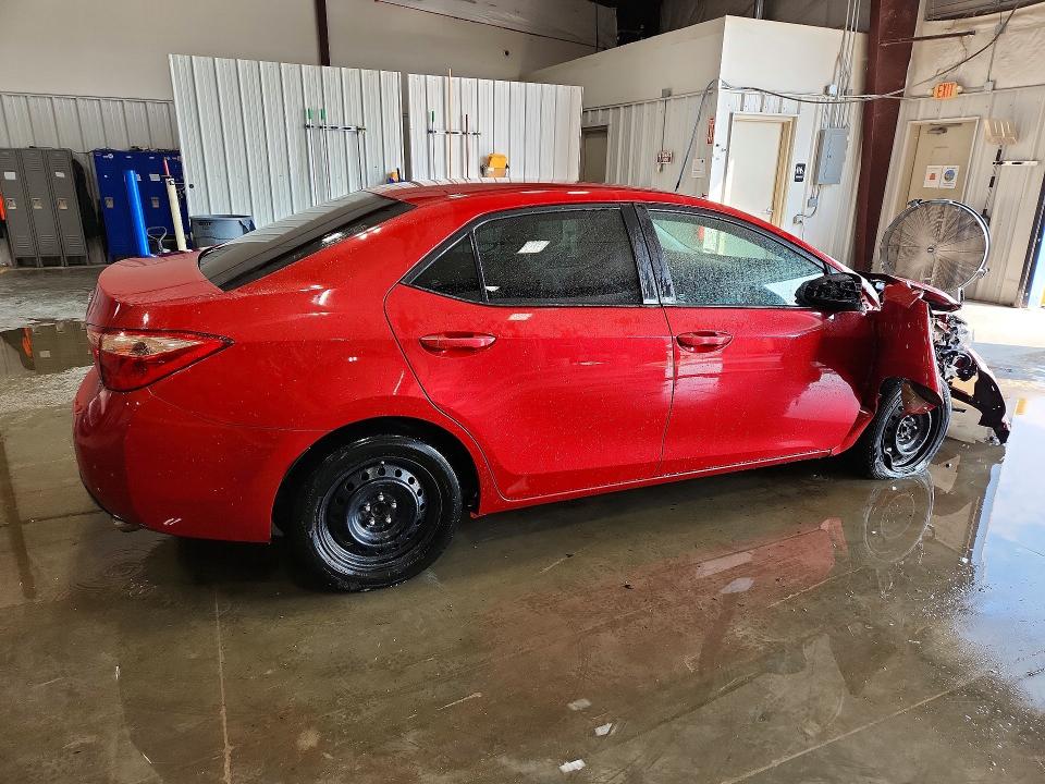 Photo 3 from auction – 2017 TOYOTA COROLLA with VIN 2T1BURHEXHC932418