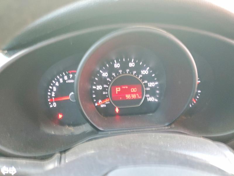 Photo 9 from auction – 2015 KIA SOUL with VIN KNDJN2A29F7748084