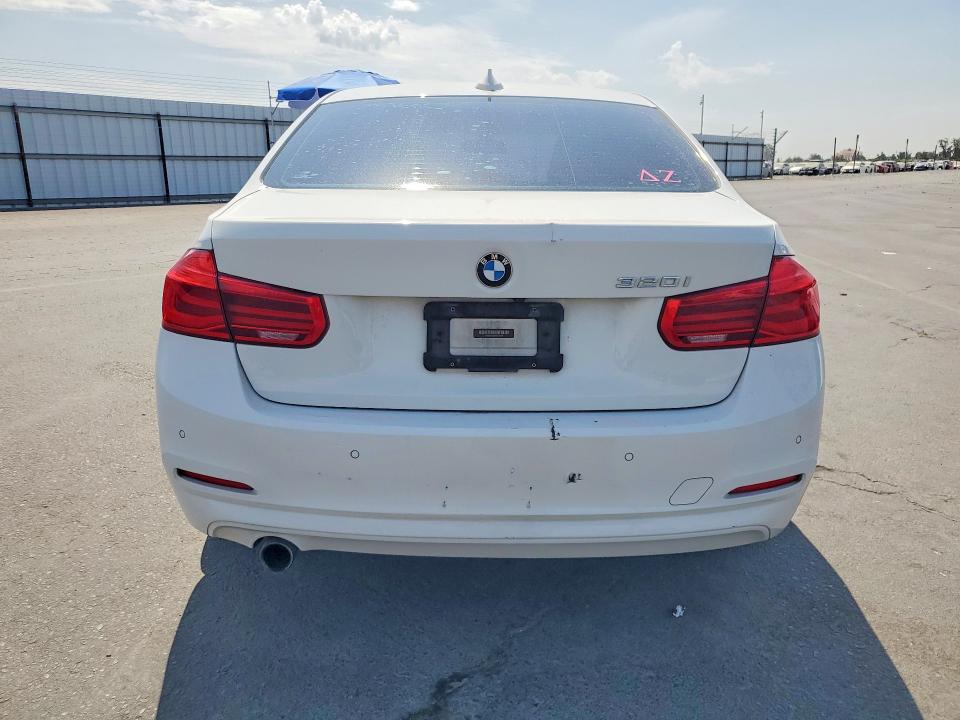 Photo 6 from auction – 2016 BMW 320 with VIN WBA8A9C58GK619078