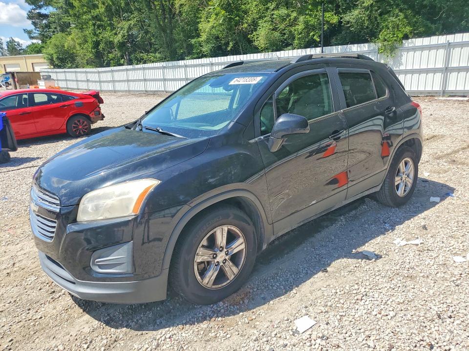 CHEVROLET TRAX 2015 with VIN KL7CJLSB1FB208800 - Photo from auction