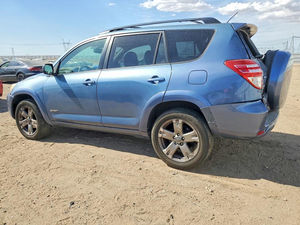 Photo 2 from auction – 2011 TOYOTA RAV4 with VIN 2T3RK4DV6BW043321