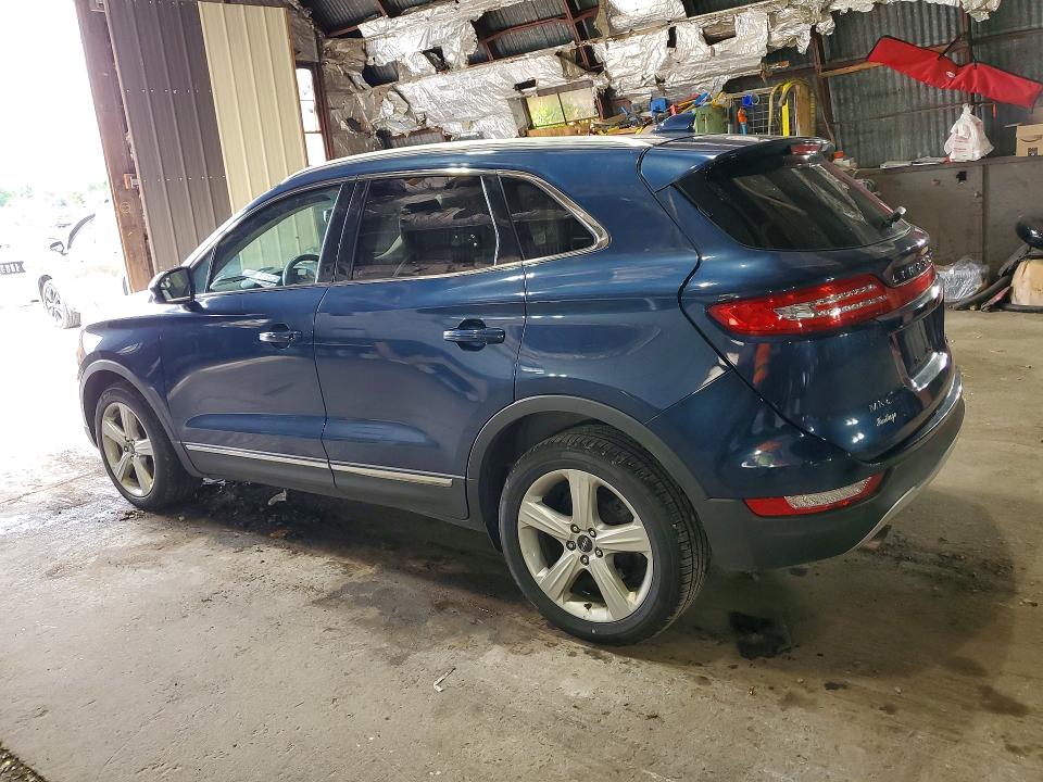 Photo 2 from auction – 2017 LINCOLN MKC with VIN 5LMCJ1D96HUL32207