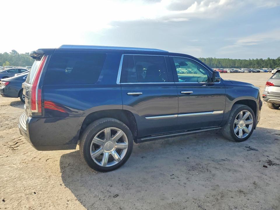 Photo 3 from auction – 2019 CADILLAC ESCALADE with VIN 1GYS3CKJXKR282647