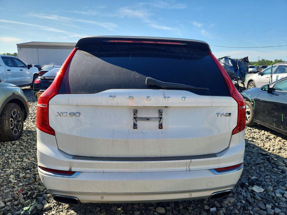 Photo 6 from auction – 2017 VOLVO XC90 with VIN YV4A22PL2H1175217