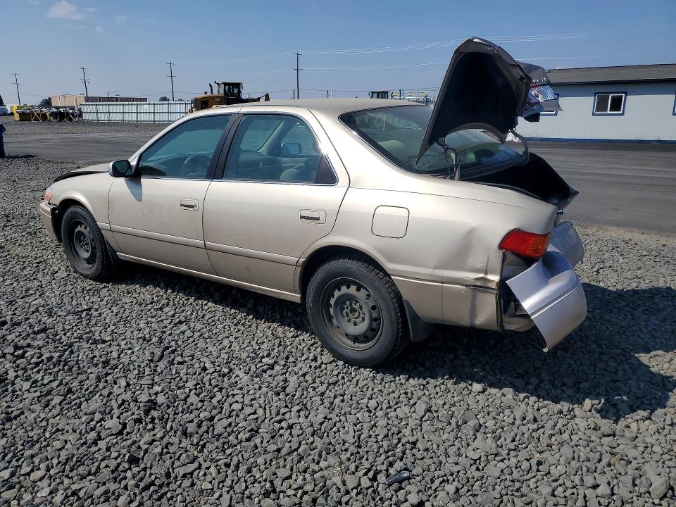 Photo 2 from auction – 2000 TOYOTA CAMRY with VIN JT2BG22K8Y0411956