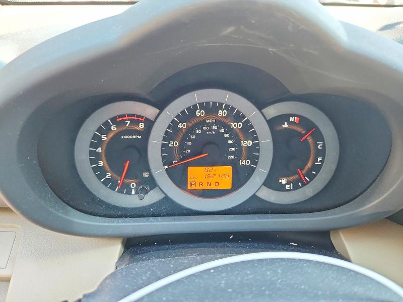 Photo 9 from auction – 2010 TOYOTA RAV4 with VIN 2T3ZF4DV0AW052003