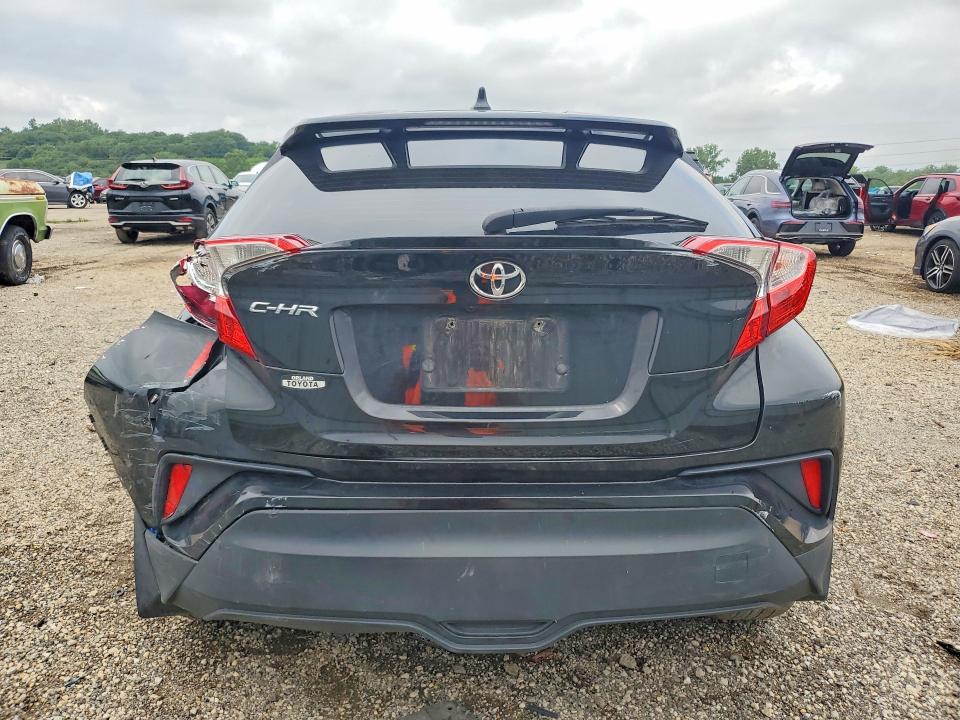 Photo 6 from auction – 2021 TOYOTA C-HR with VIN NMTKHMBX3MR131637