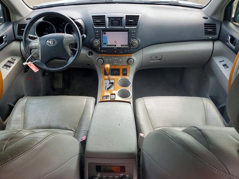 Photo 8 from auction – 2008 TOYOTA HIGHLANDER with VIN JTEEW44A782005691