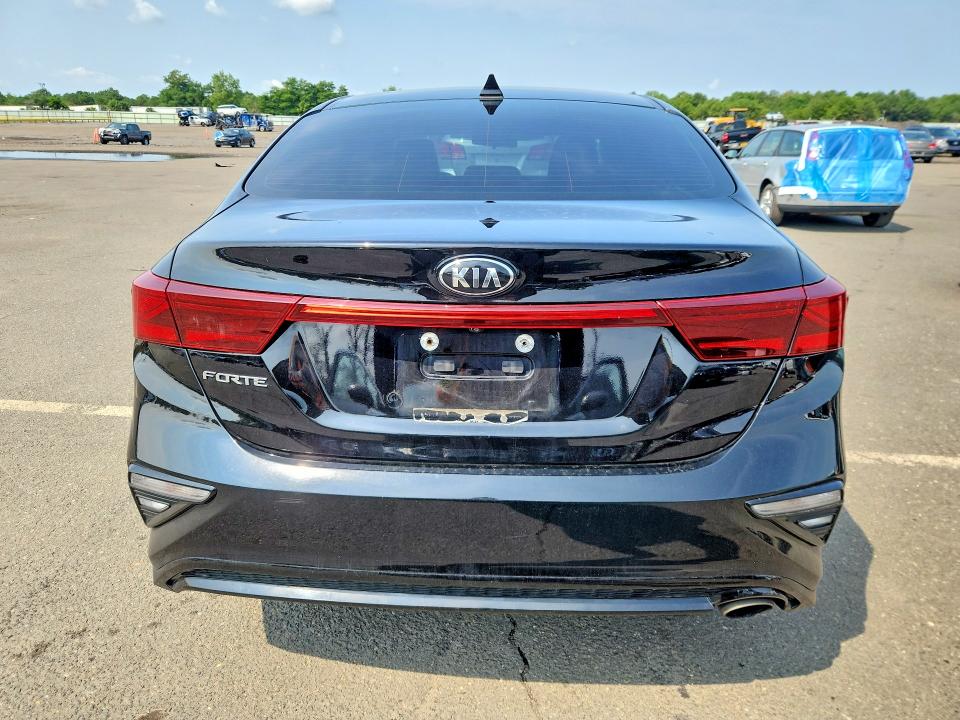 Photo 6 from auction – 2021 KIA FORTE with VIN 3KPF24AD6ME273552