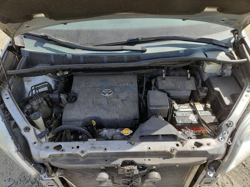 Photo 12 from auction – 2014 TOYOTA SIENNA with VIN 5TDKK3DC4ES504886