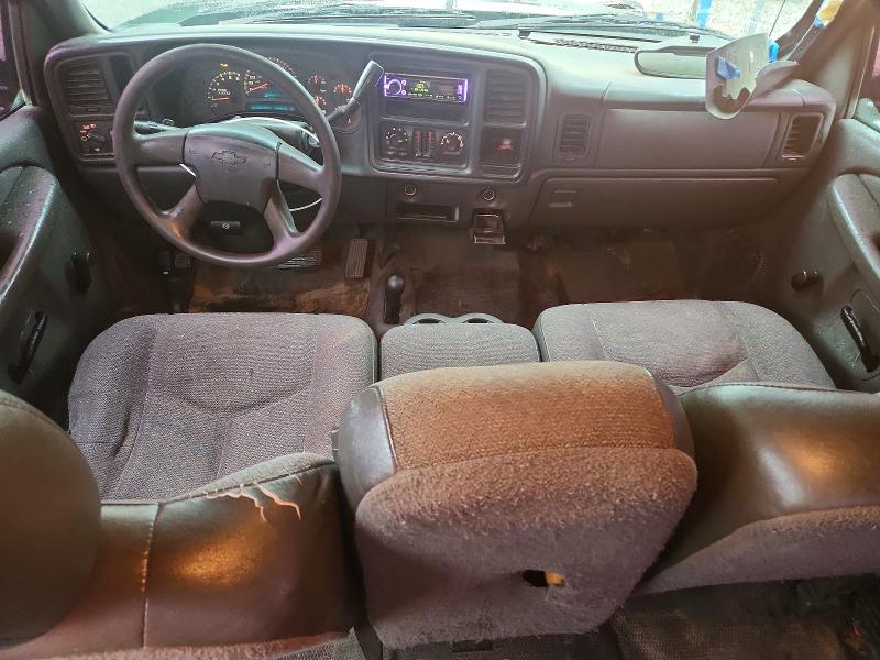 Photo 8 from auction – 2005 CHEVROLET SILVERADO with VIN 1GCEK19V25E123622