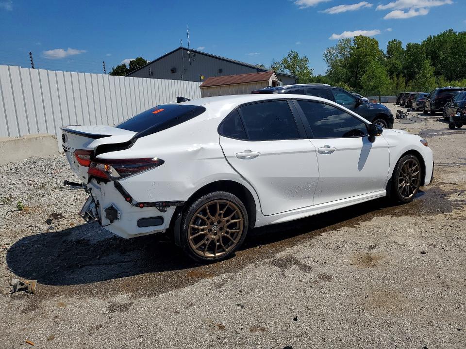 Photo 3 from auction – 2023 TOYOTA CAMRY HYBRID with VIN 4T1T31AK0PU057193