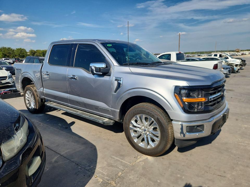 Photo 4 from auction – 2025 FORD F150 with VIN 1FTFW3LD0SFB03556