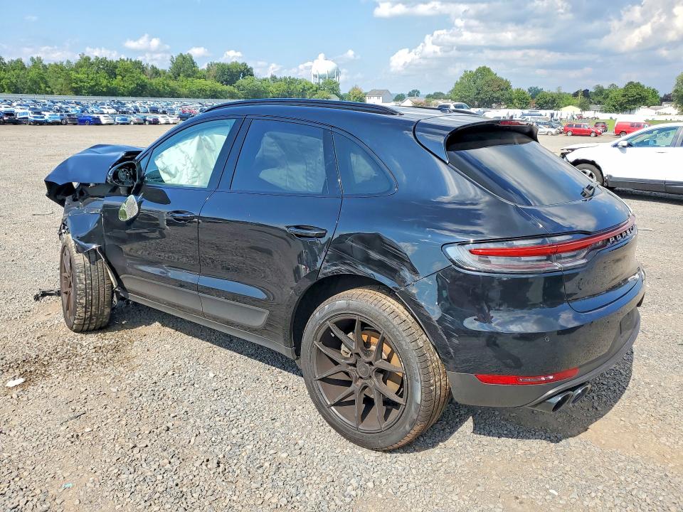 Photo 2 from auction – 2020 PORSCHE MACAN with VIN WP1AB2A51LLB32870