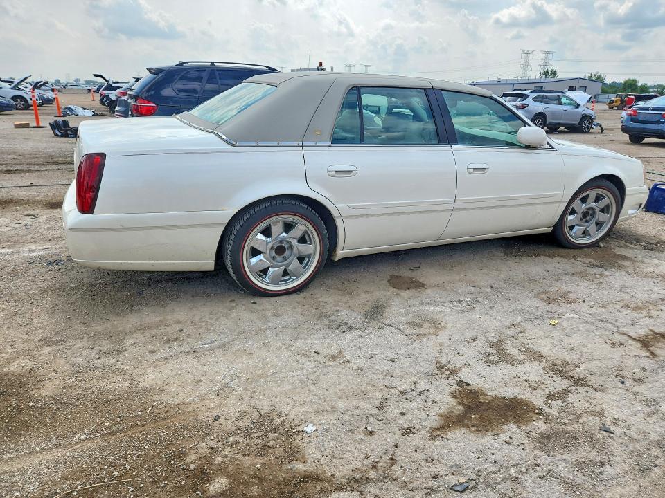 Photo 3 from auction – 2000 CADILLAC DEVILLE with VIN 1G6KF5799YU197394
