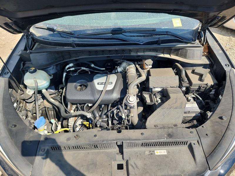 Photo 11 from auction – 2017 HYUNDAI TUCSON with VIN KM8J3CA28HU351283