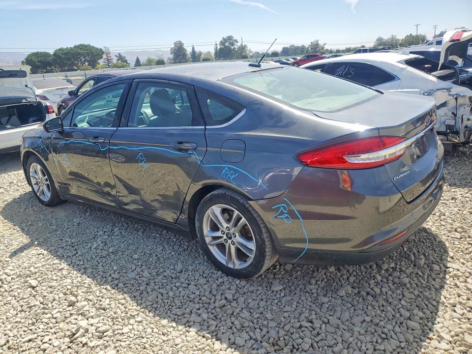 Фото 2 с аукциона – 2018 FORD FUSION с VIN 3FA6P0LU9JR146439