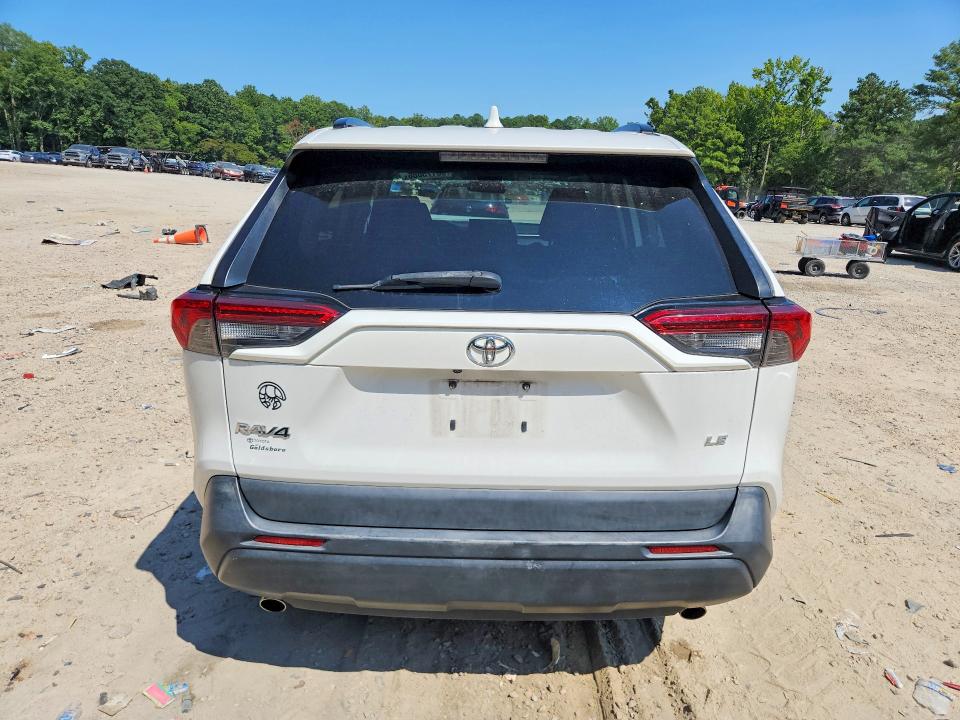 Photo 6 from auction – 2019 TOYOTA RAV4 with VIN 2T3H1RFV4KW038322