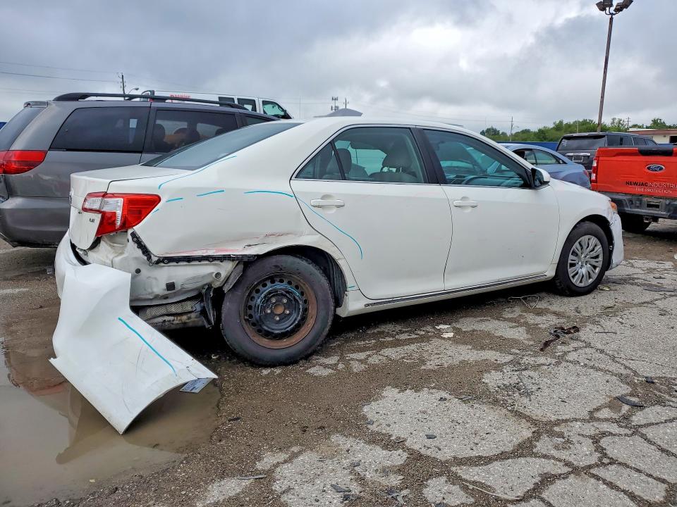 Photo 3 from auction – 2013 TOYOTA CAMRY with VIN 4T1BF1FK4DU664804