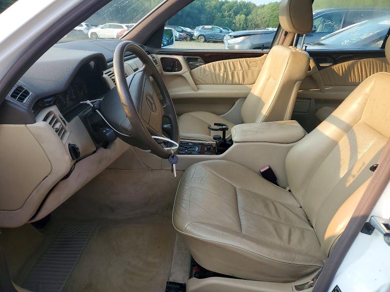 Photo 7 from auction – 1997 MERCEDES-BENZ E with VIN WDBJF72F4VA227608